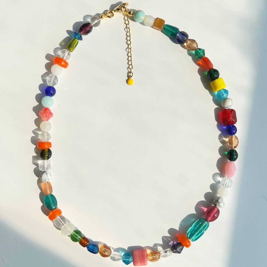 The Cheerful Necklace