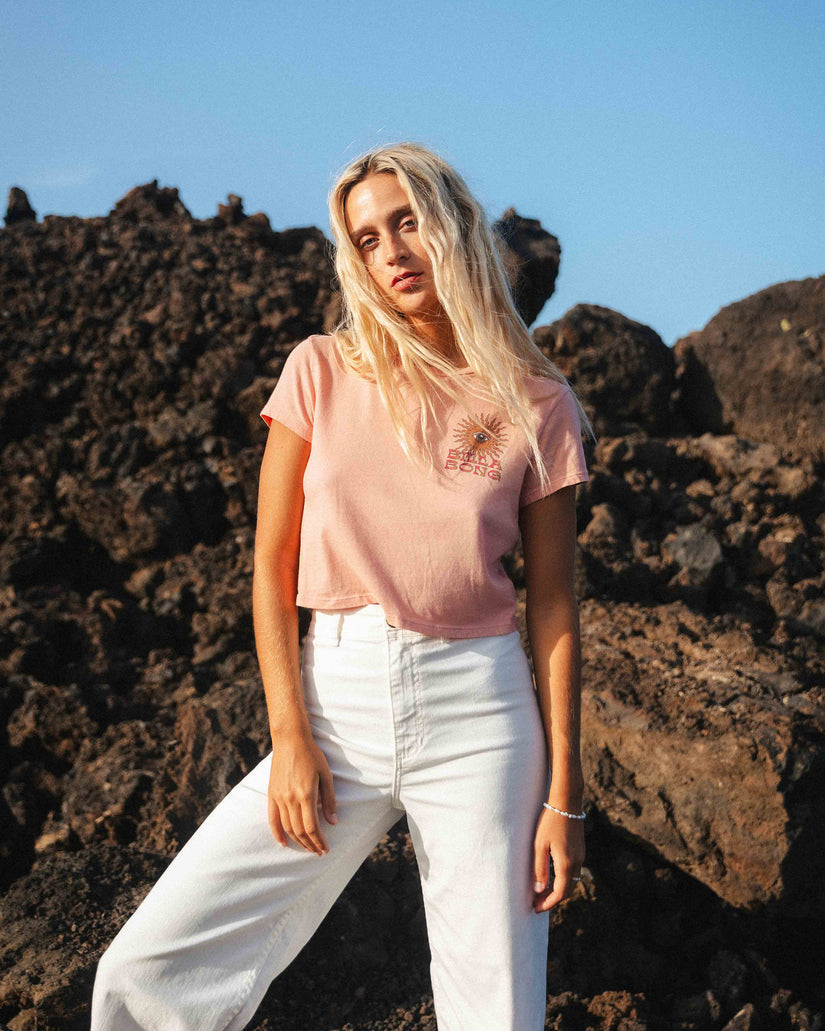 Wave Trip Short Sleeve Tee