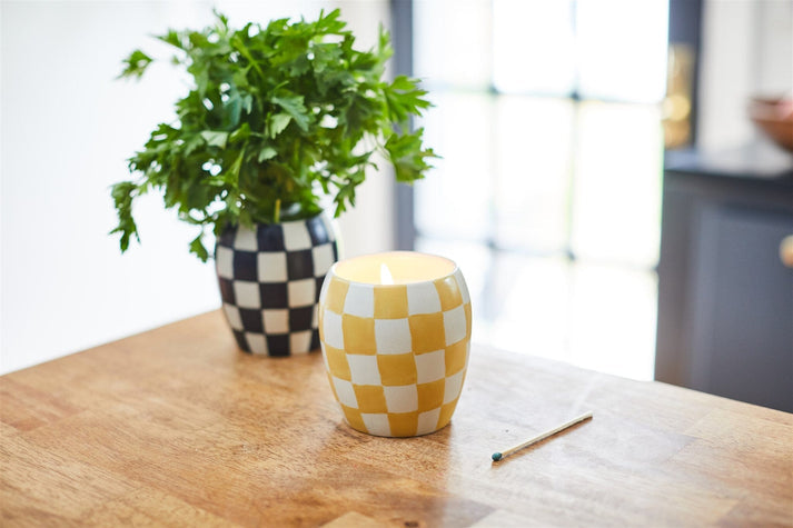 Checkmate 11 oz Candle