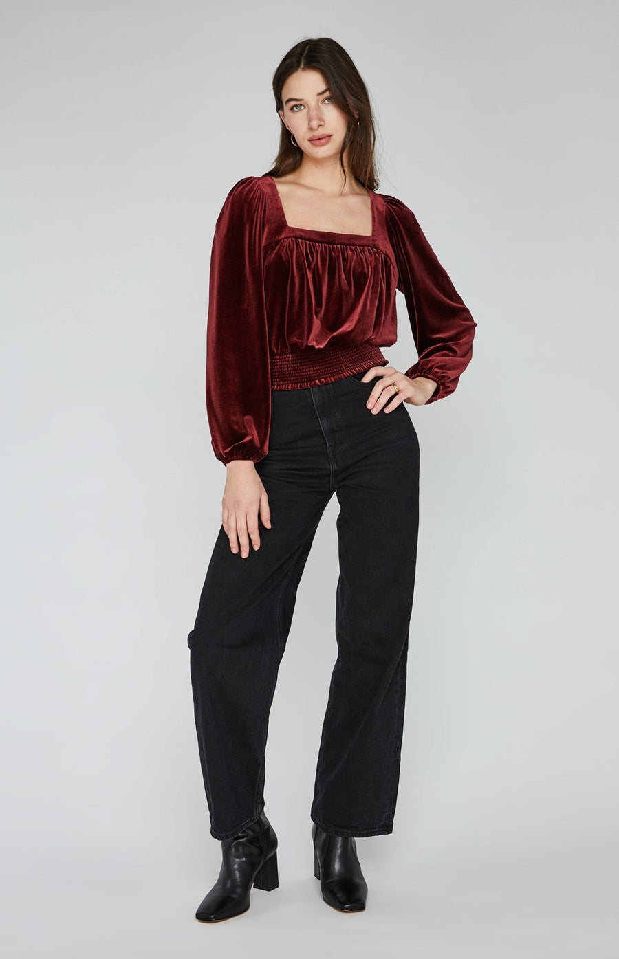 Paramount Top