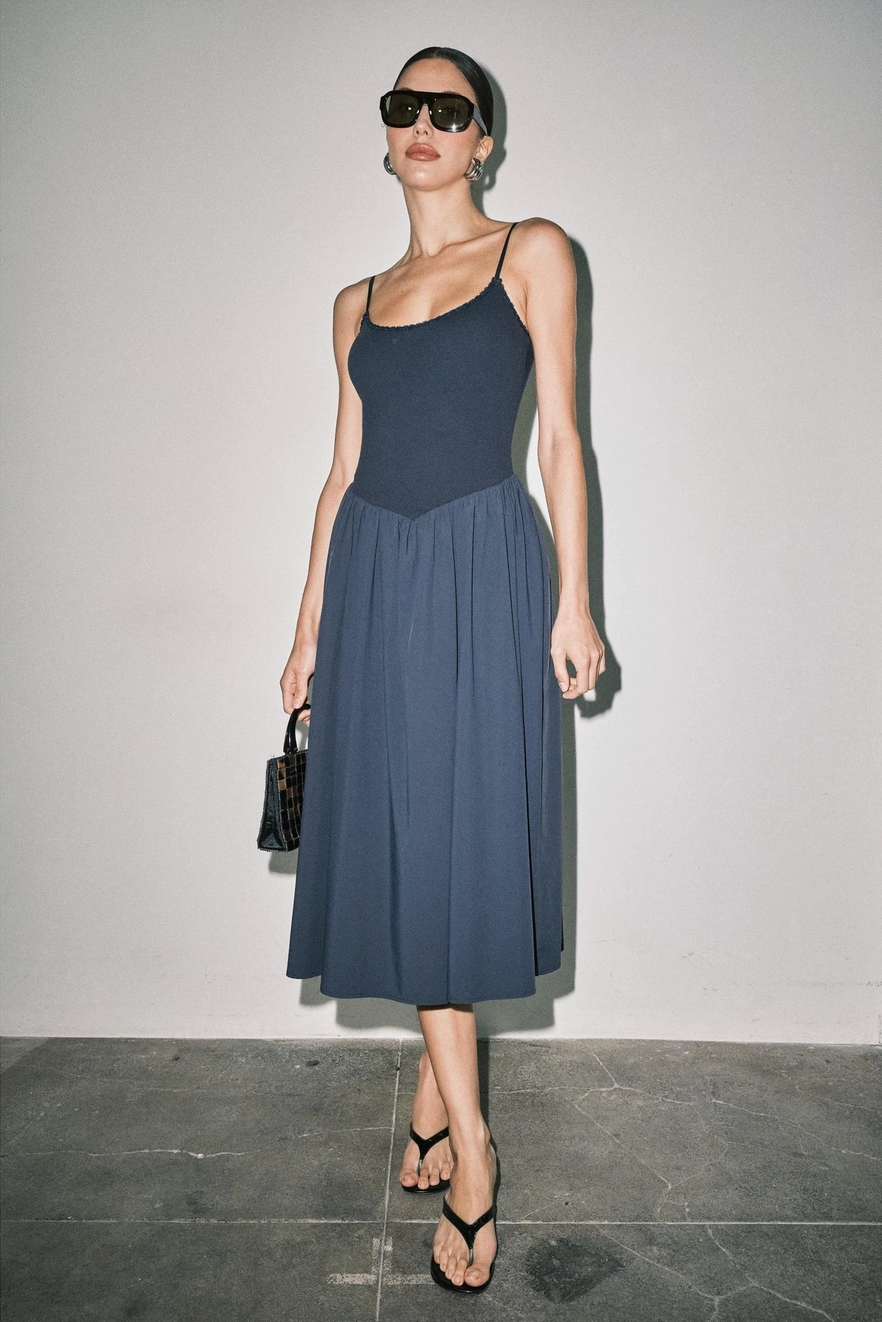 chloe maxi dresses Contrast Dress Sugar Plum Fairy - featuring a fluid color_GUAVA=Pink Size:48/50