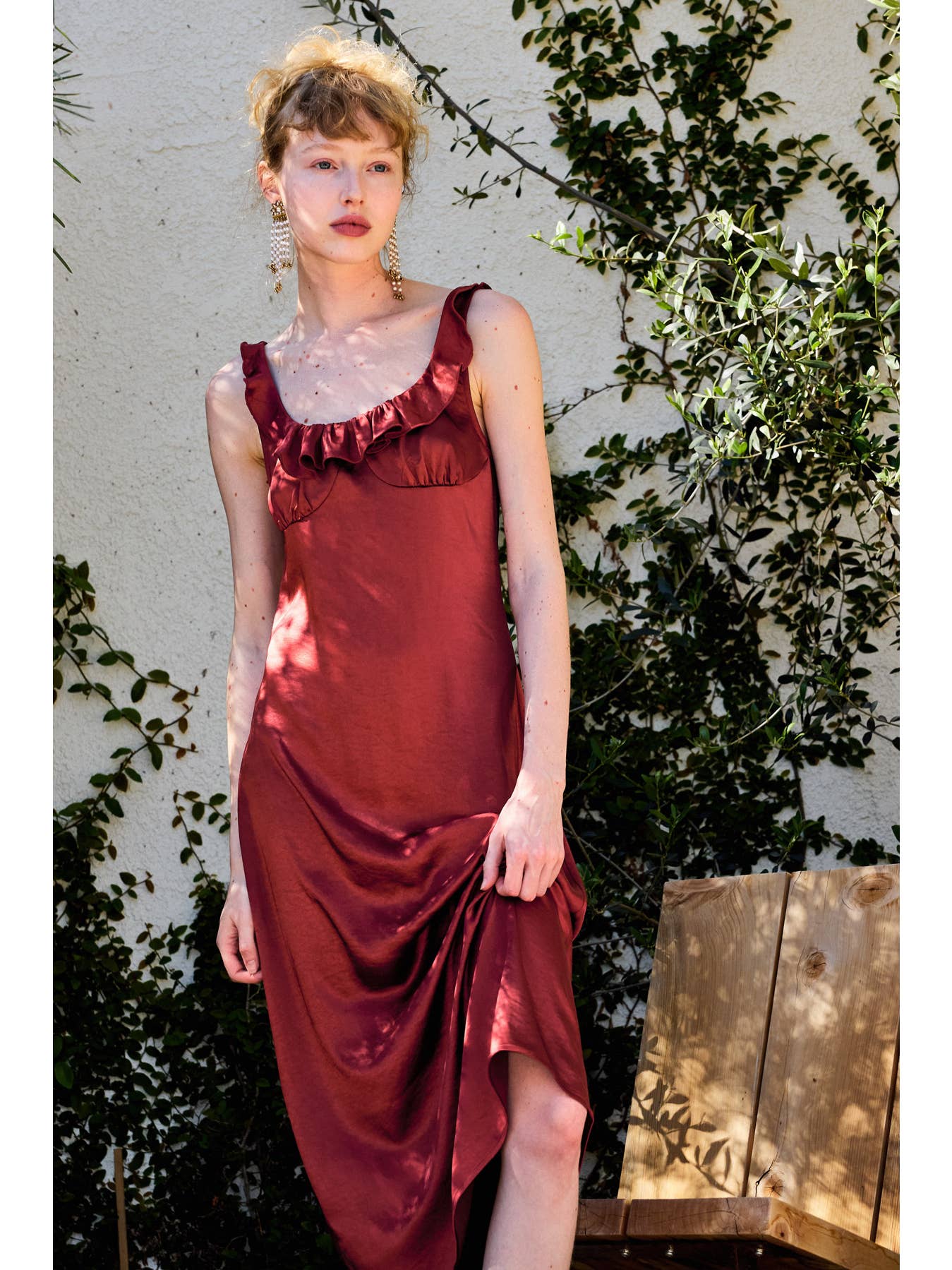 Scoop Neck Sleeveless Midi Slip Dress