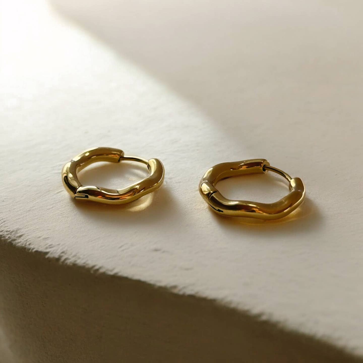 Sol Hoops