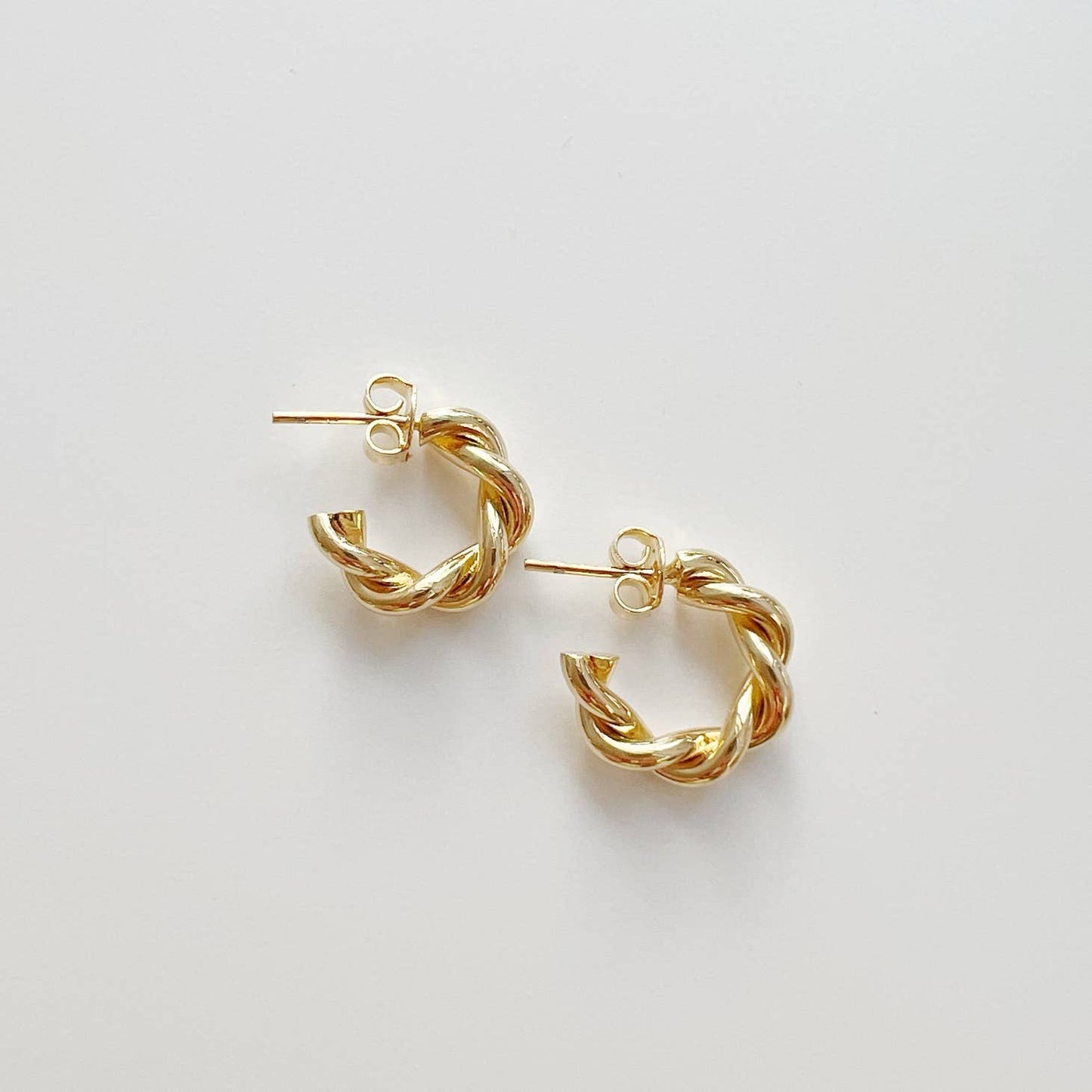 Lily Twist Hoops Earrings Gold Filled