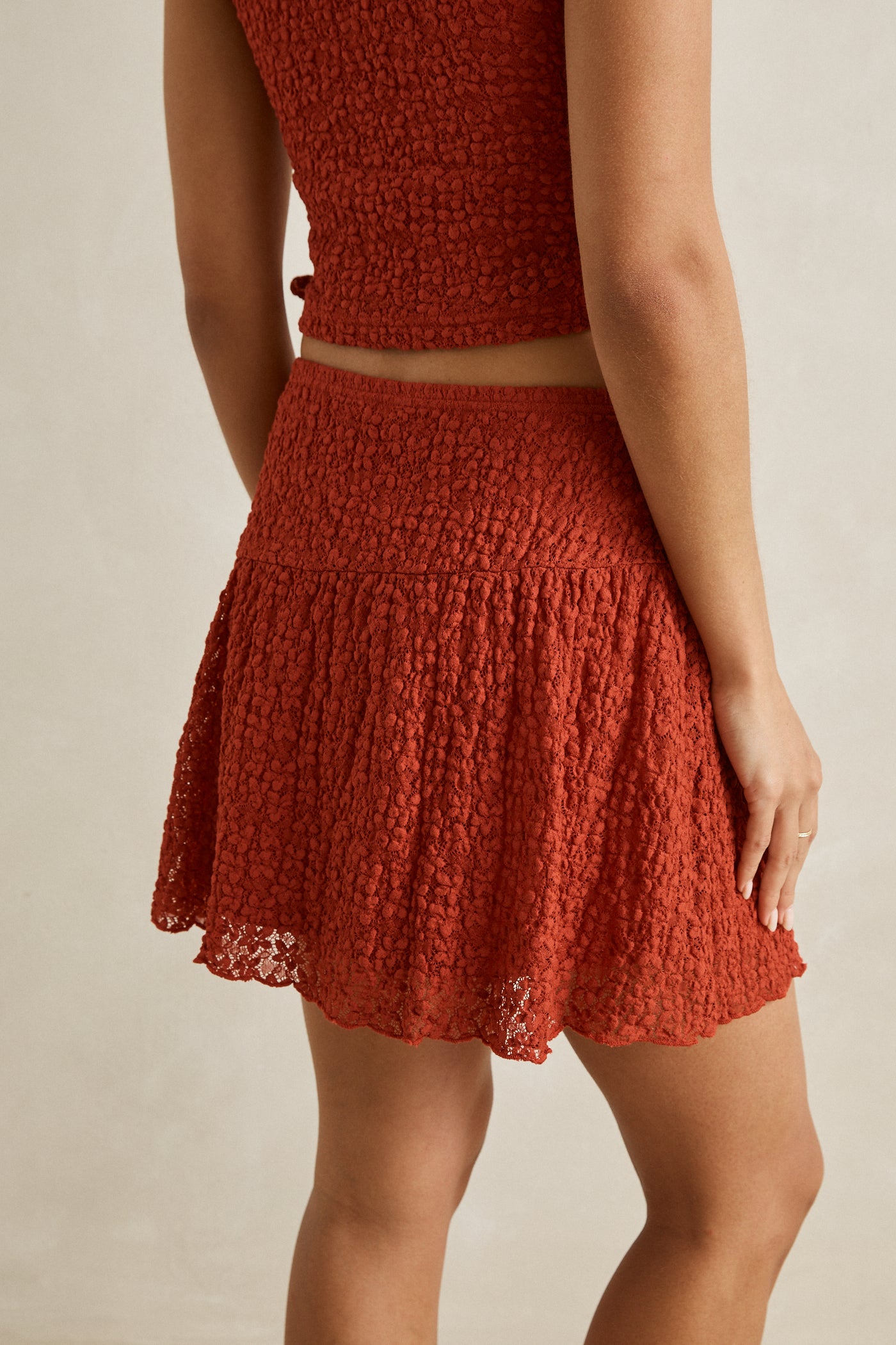 gigi lace mini skirt