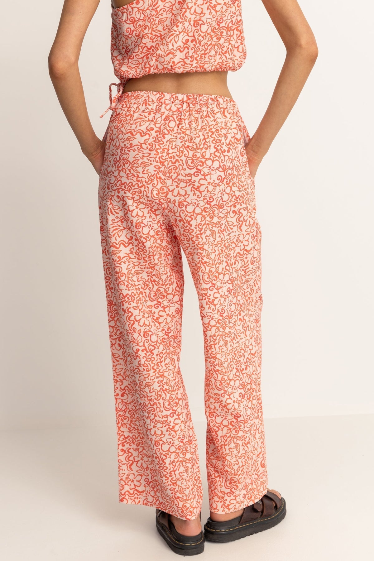 Islander Floral Drawstring Pant