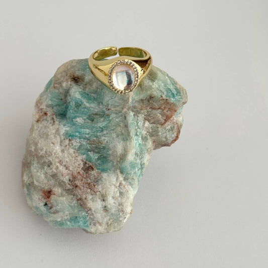 Lunita Ring
