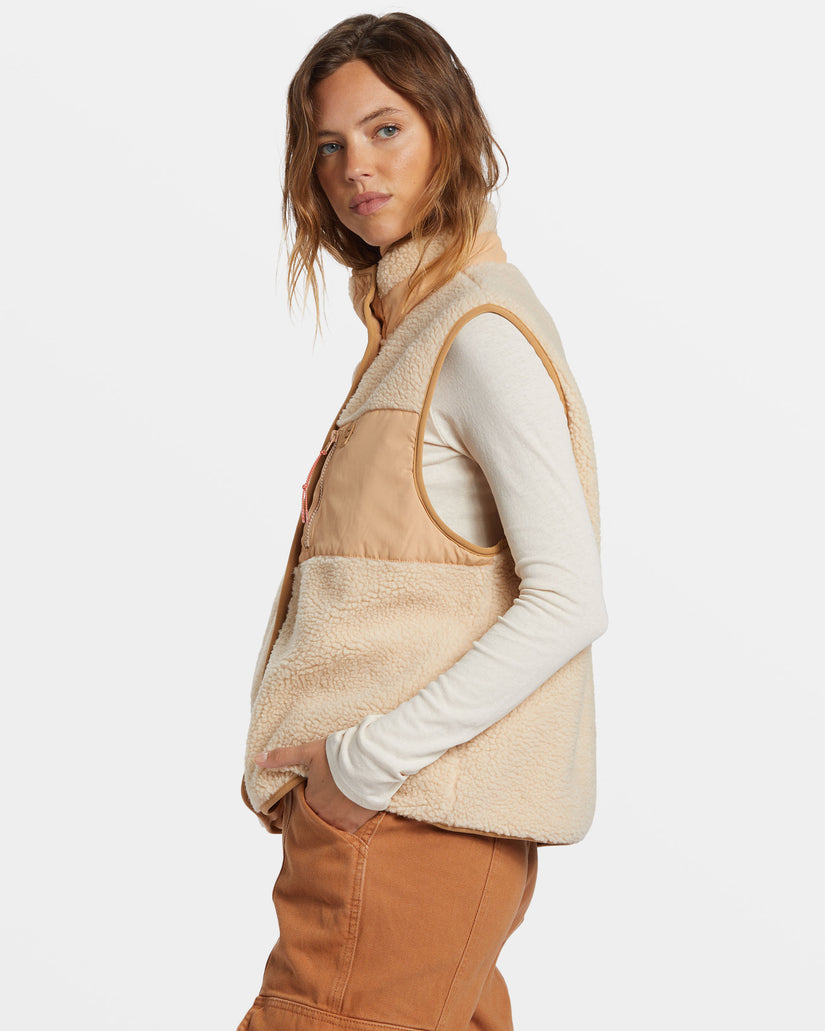 Hike Up Sherpa Vest