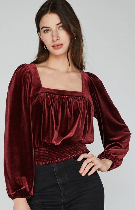 Paramount Top