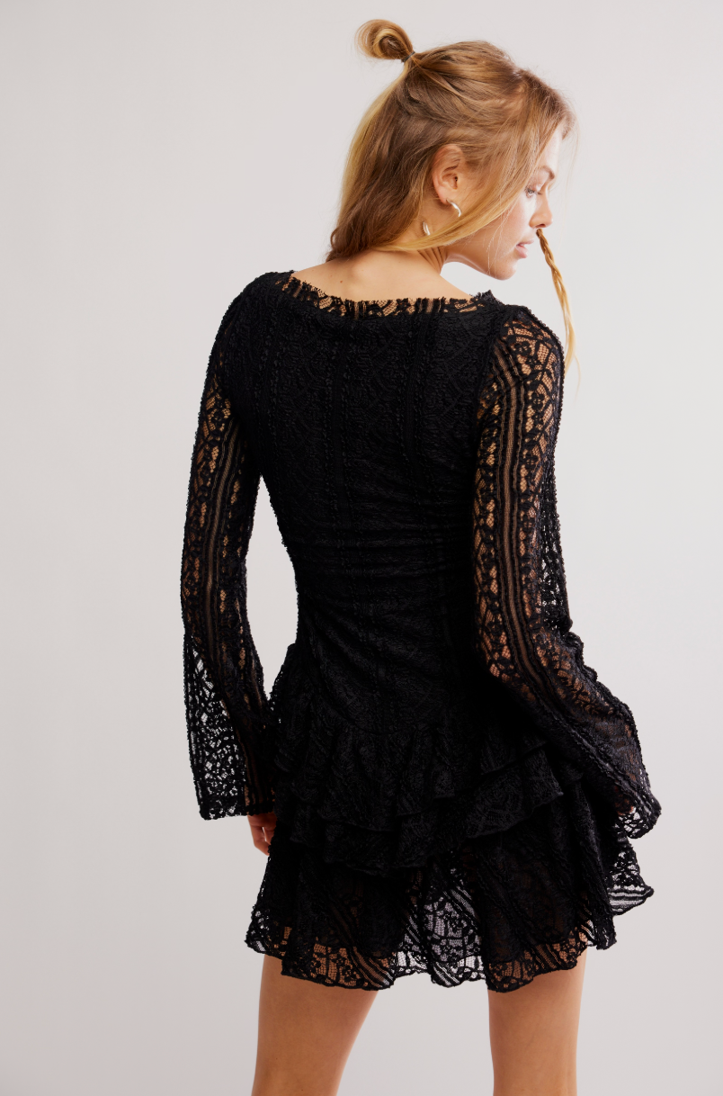 Tabby Lace Mini