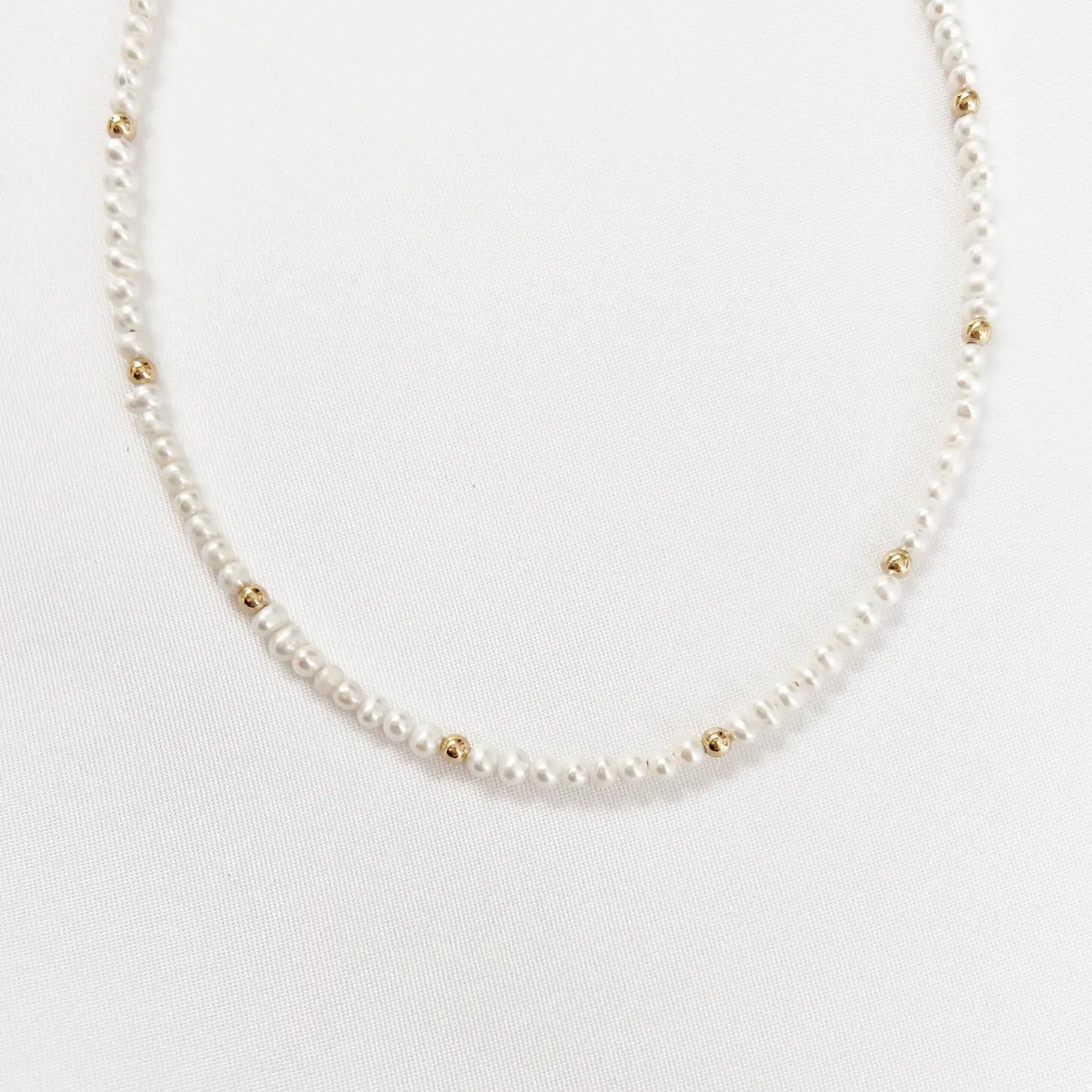 Dainty Freshwater Pearl Choker Necklace Gold Filled