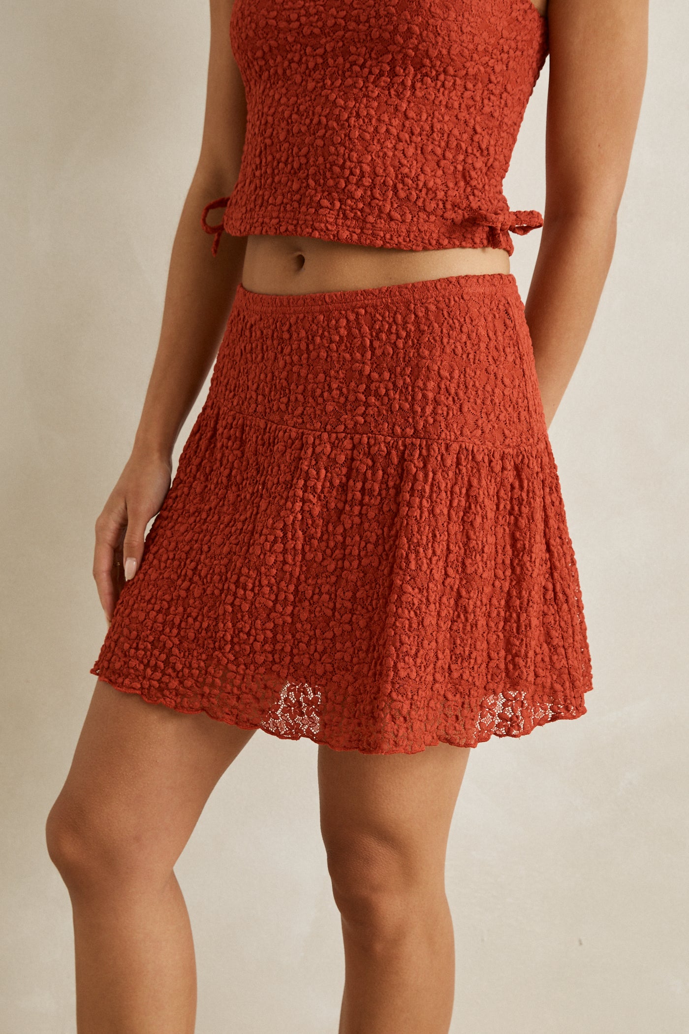 gigi lace mini skirt