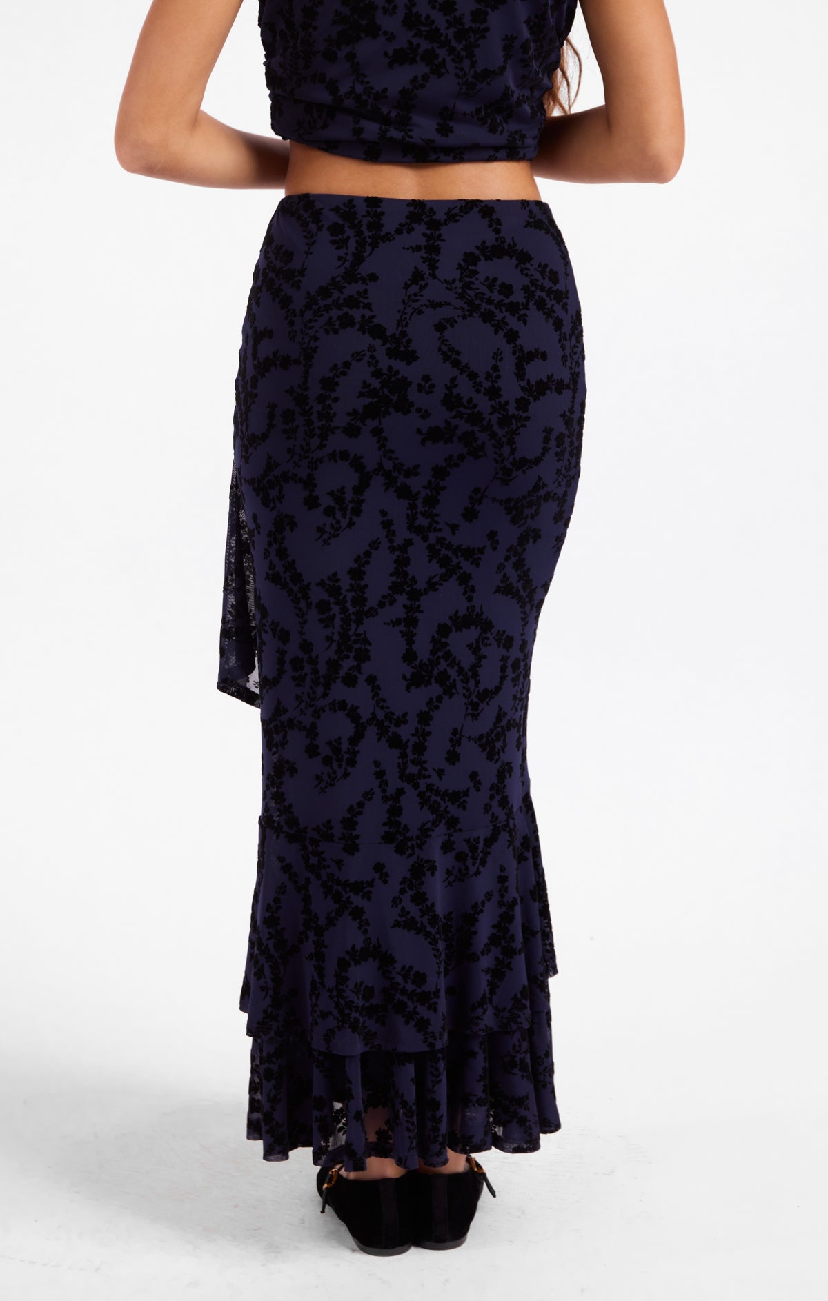 Begonia Mesh Skirt