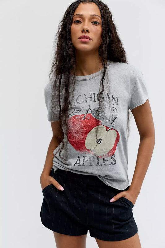 Nova Graphic Tee